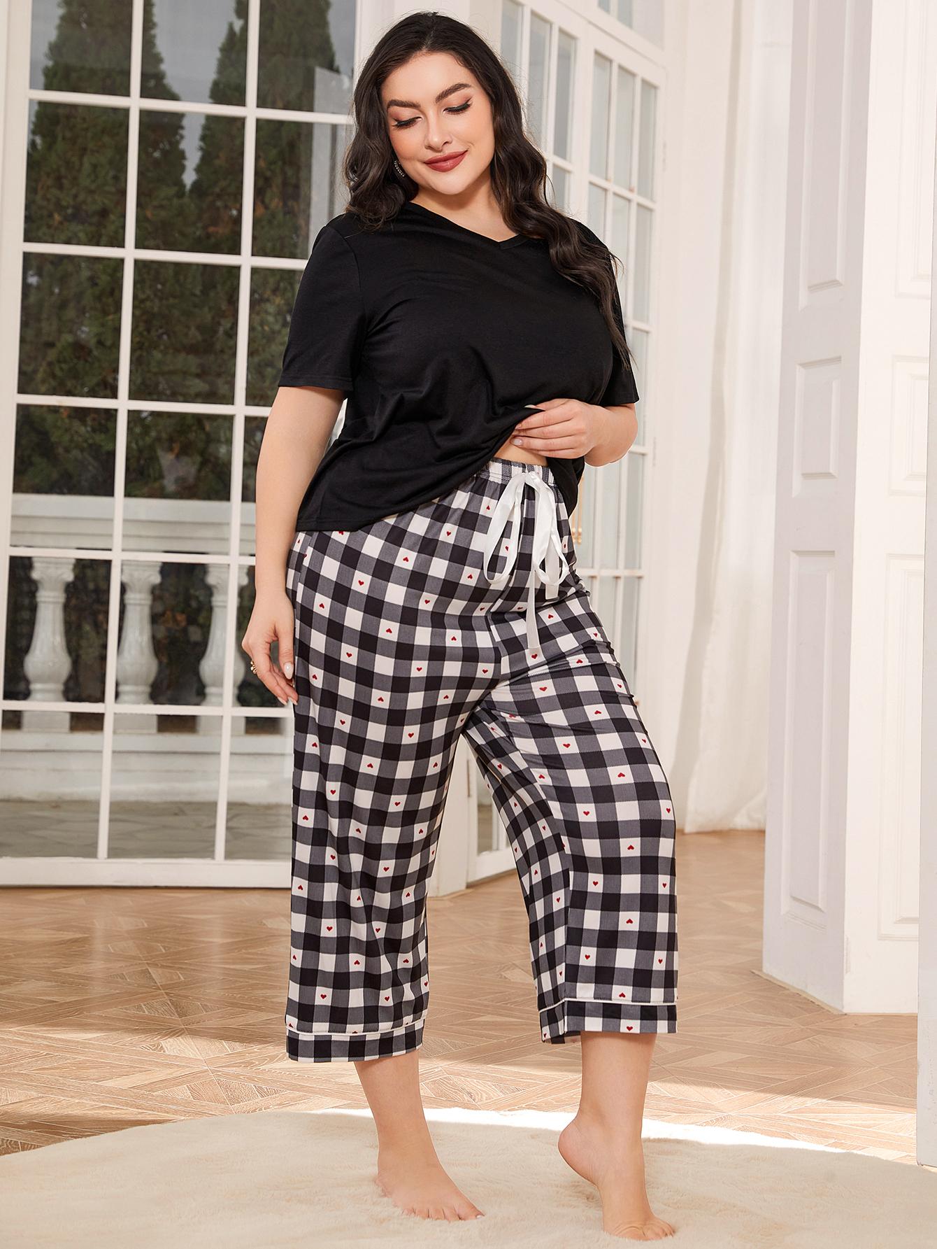 thumbnail video image 2 of ebukurty Plus Size Pajama Sets for Women 2 Piece Short Sleeves with Pocket and Checks Pans Lounge Sets, Sizes 1XL-5XL, 2 of 12