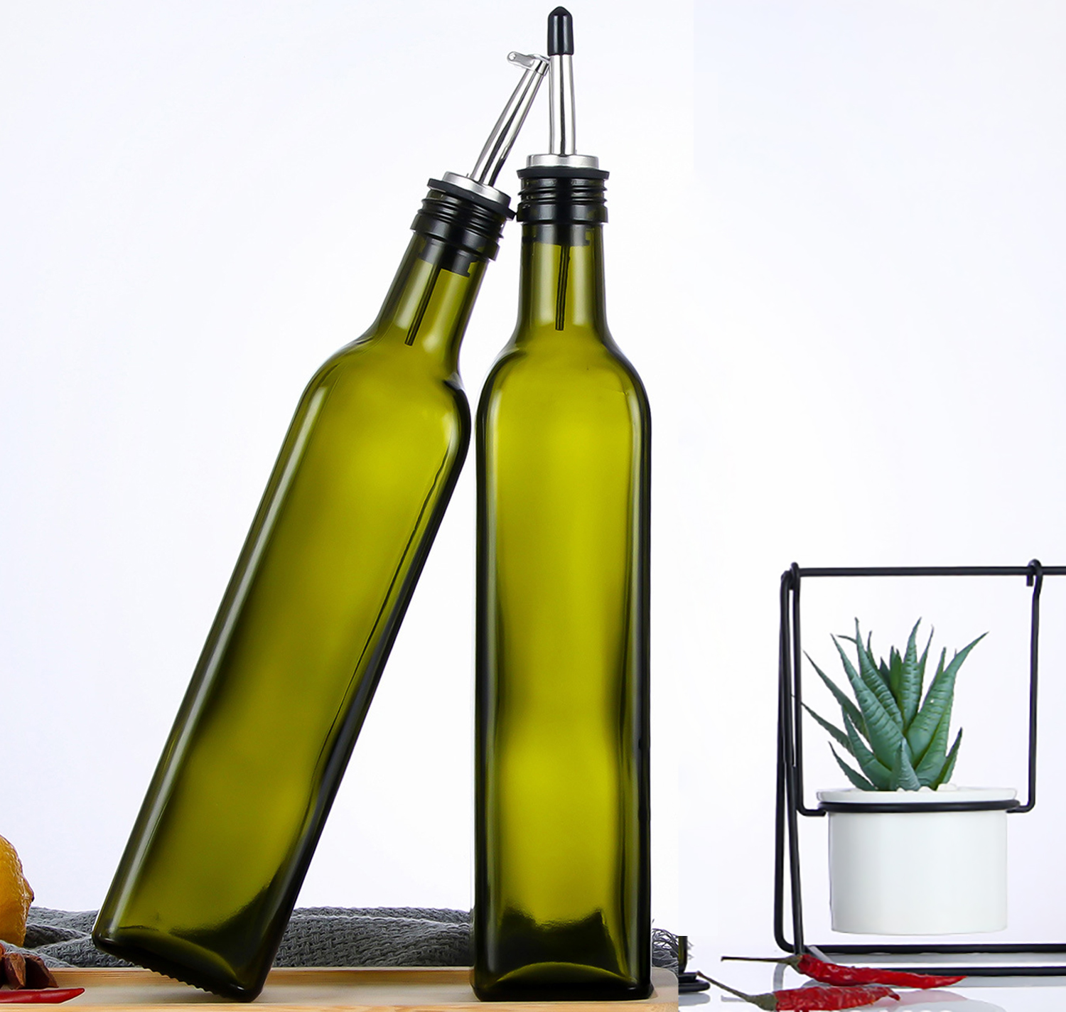 thumbnail video image 2 of 17oz Olive Oil Dispenser Bottle,Glass Oil Dispenser,Cooking Oil and Vinegar Cruet Set with Stainless Steel Pourer,Olive Oil Bottle for Kitchen, 2 of 7
