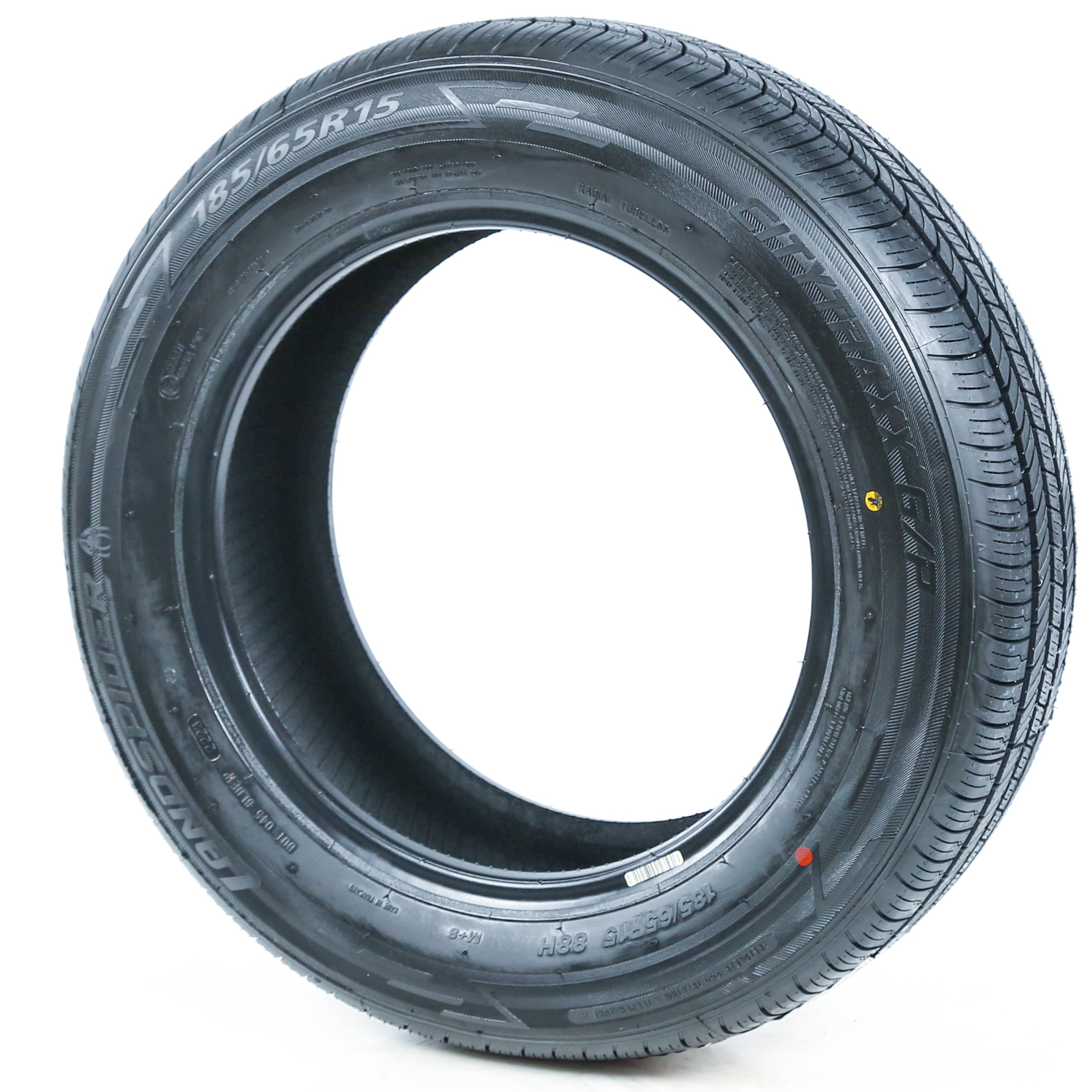 Landspider Citytraxx 185/65R15 Performance Tire Fits: 2017 Hyundai