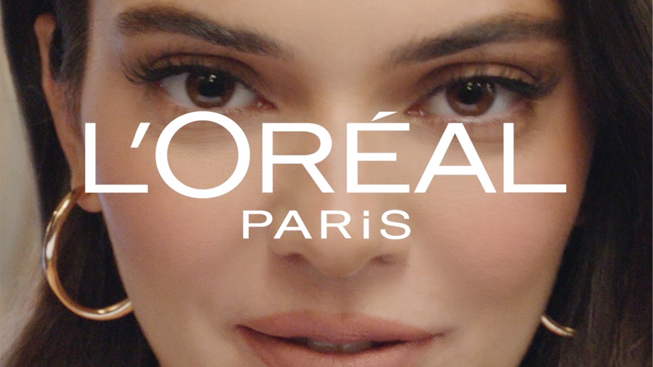 thumbnail video image 2 of L'Oreal Paris Infallible 3-Second Setting Spray, up to 36H wear, 3.9 oz, 2 of 10
