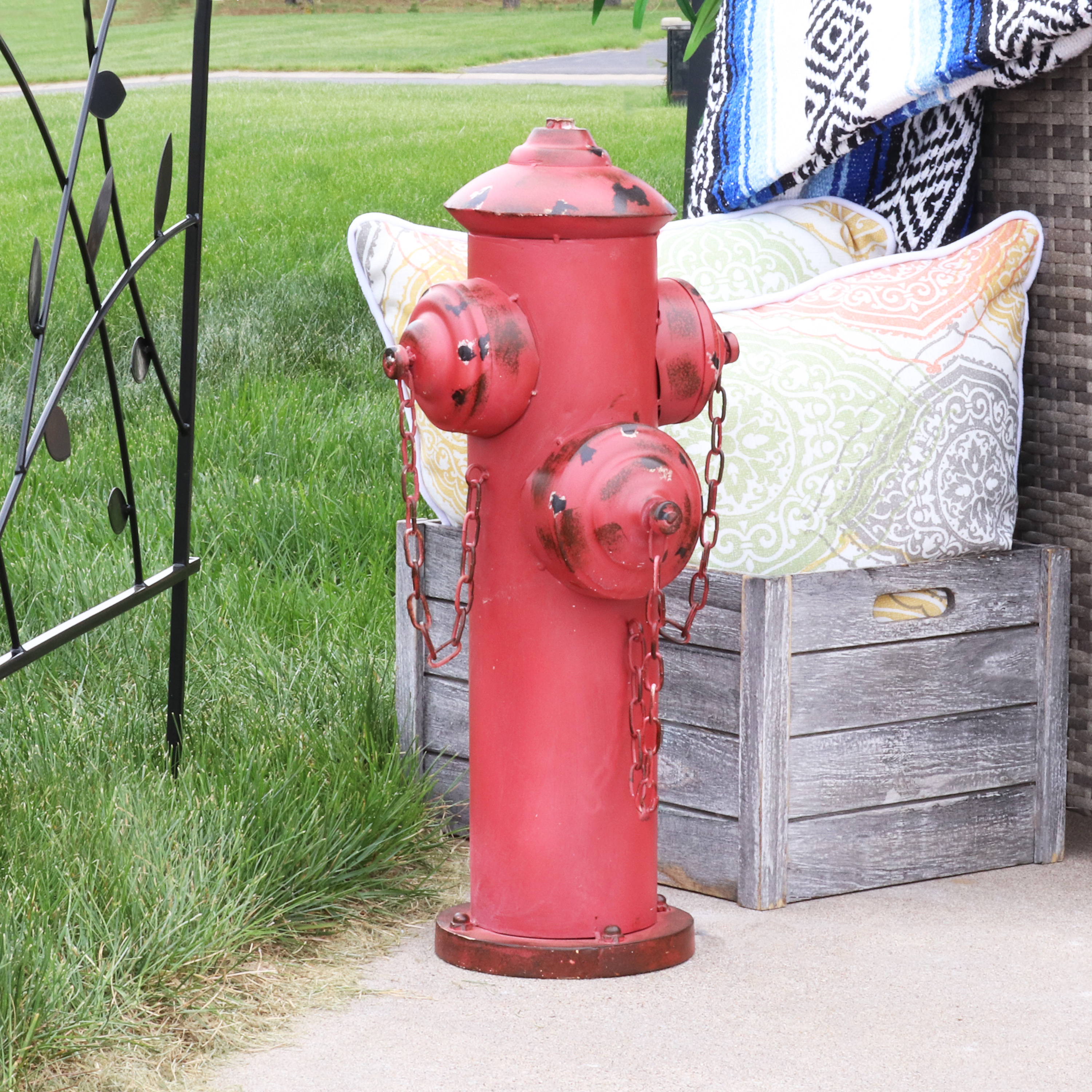 thumbnail video image 2 of Sunnydaze 14" Fire Hydrant Iron Outdoor Statue, 2 of 12