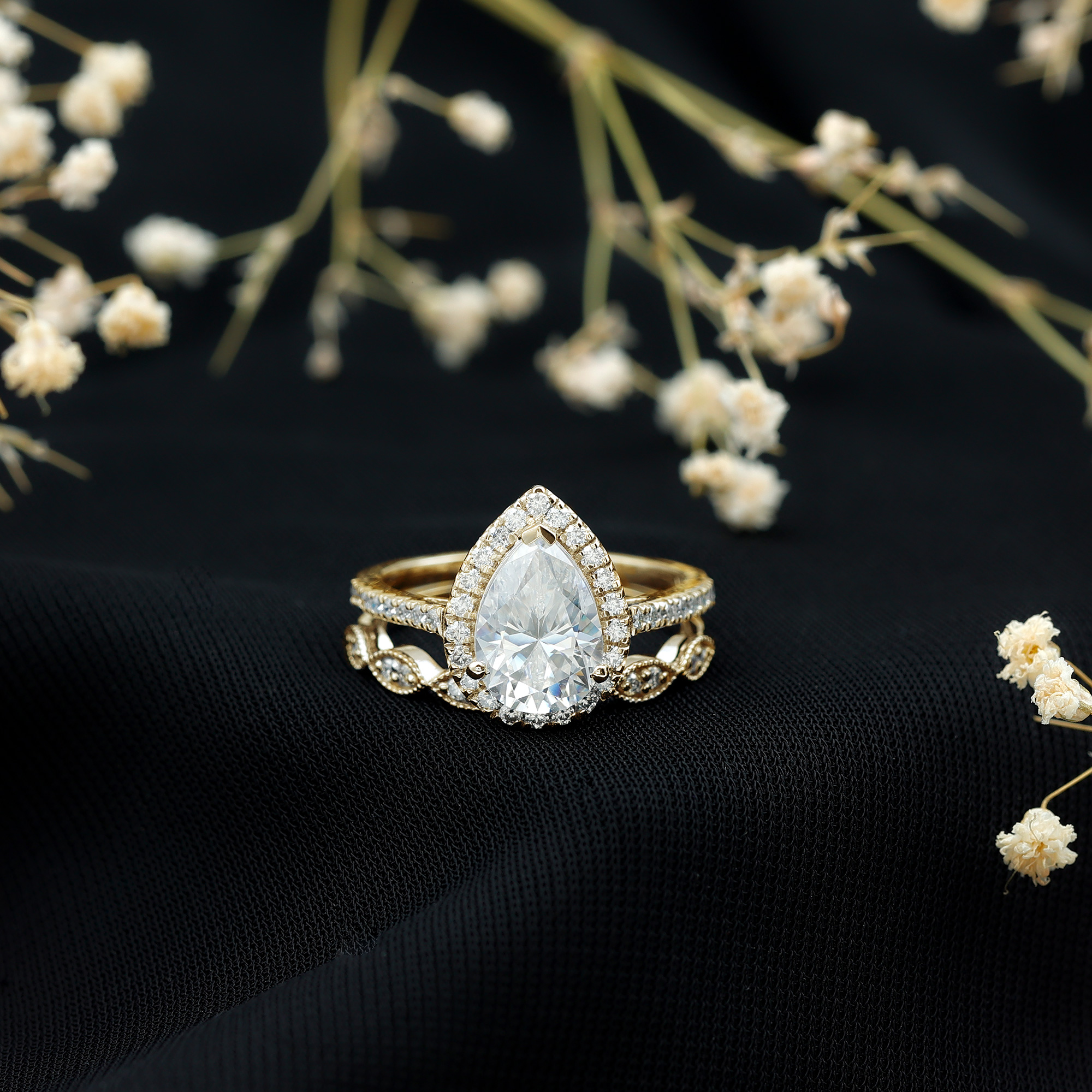 thumbnail video image 2 of Rosec Jewels Pear Shape Cubic Zirconia Ring Set for Women, Wedding Engagement Ring Set, 925 Sterling Silver, US 4.00, 2 of 9