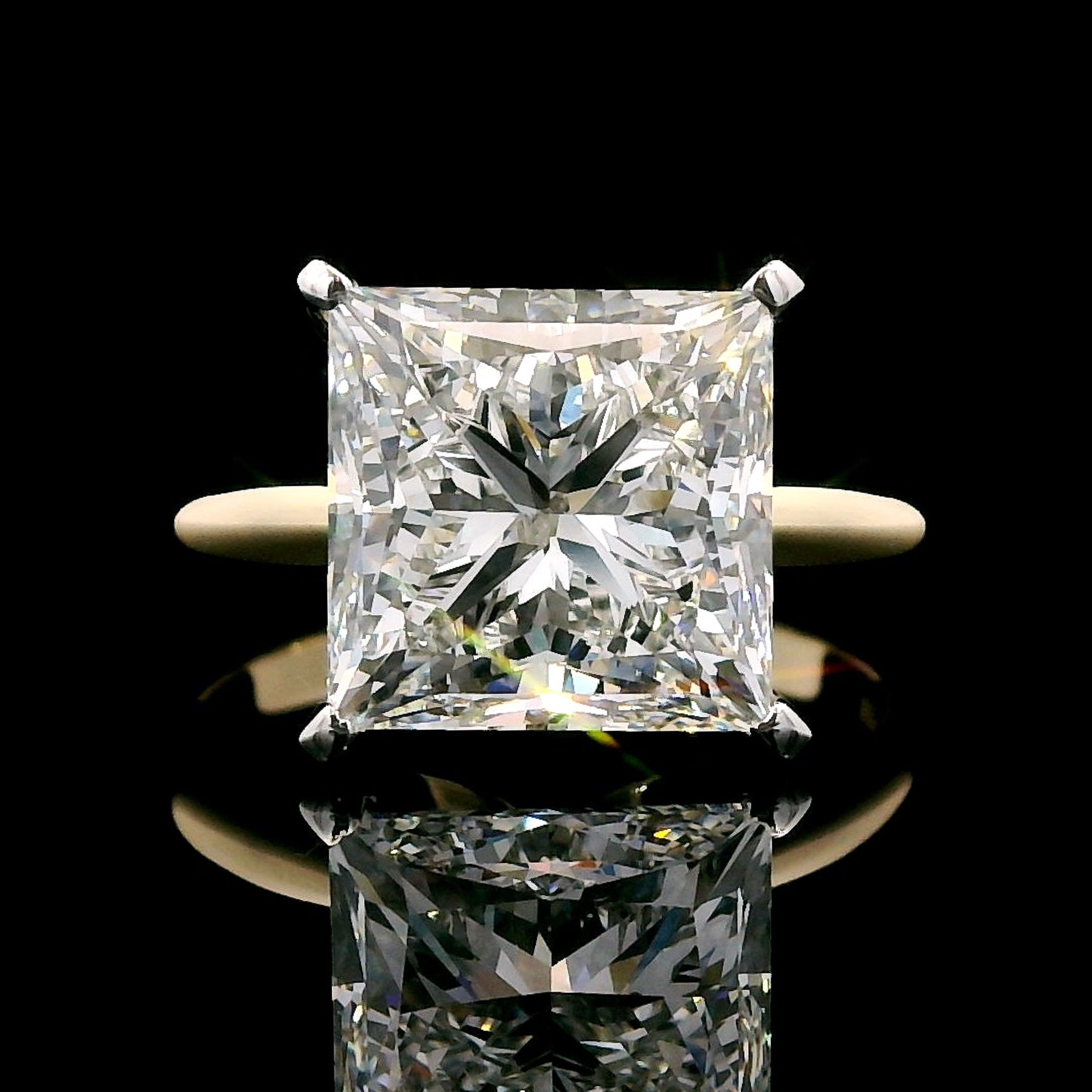 thumbnail video image 2 of Gem Stone King 3.00 Cttw IGI Certified Lab Grown Diamond in 14K Two-Tone Gold Ring for Women | Princess | D-E Color | VS1-VS2 Clarity | Size 6, 2 of 7