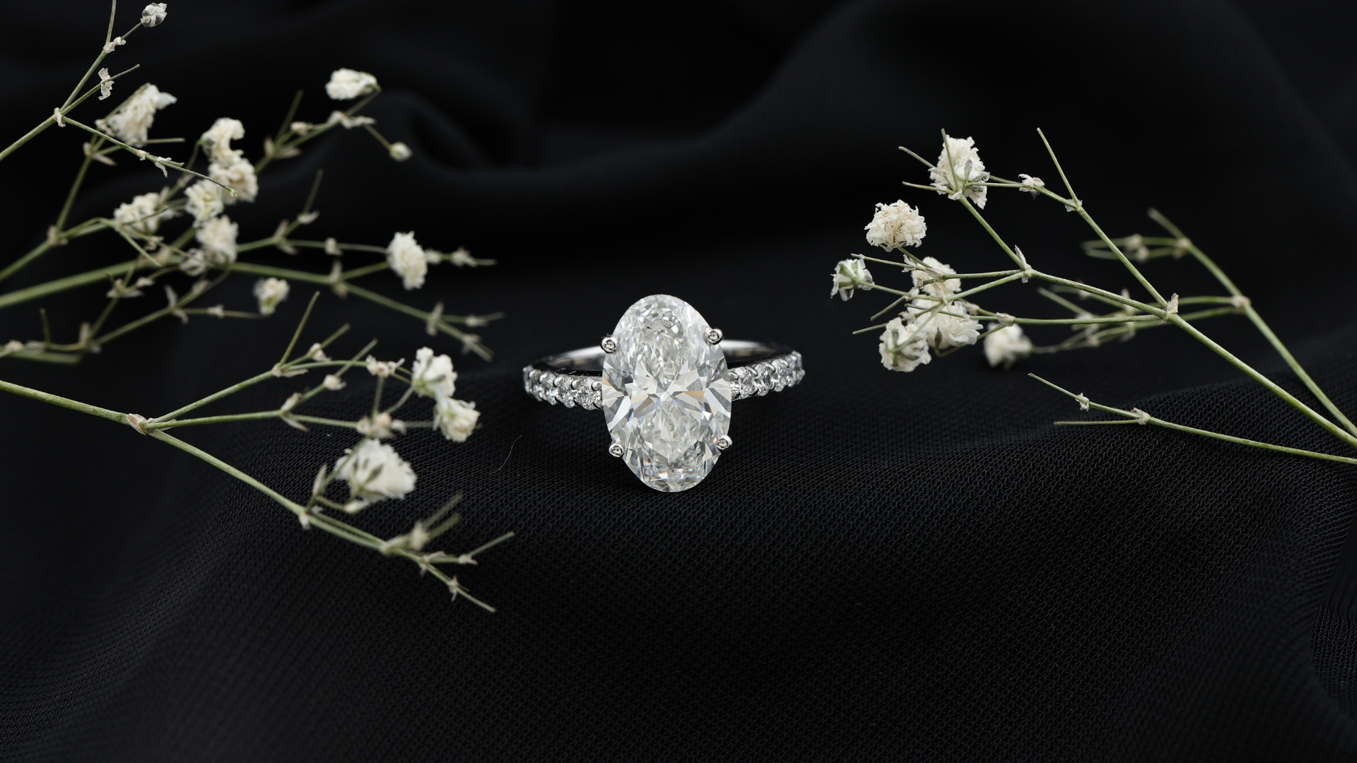 thumbnail video image 2 of Rosec Jewels IGI Certified 5 Carat Lab Grown Diamond Oval Engagement Ring - Diamond Statement Ring - E-VS1 Quality, 14K White Gold, US 12.00, 2 of 9