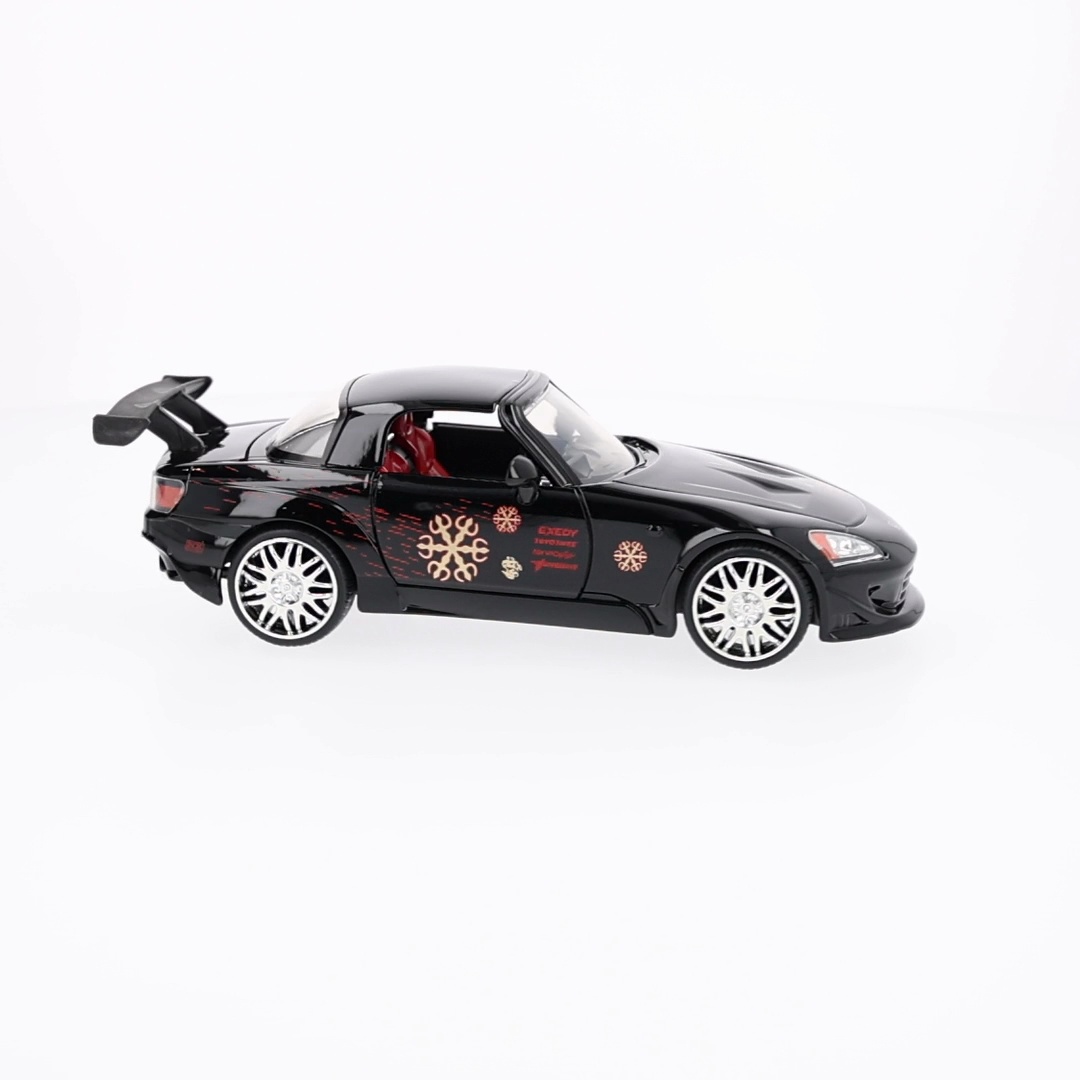 Fast & Furious Johnny's Honda S2000 1:24 Diecast Toy Car
