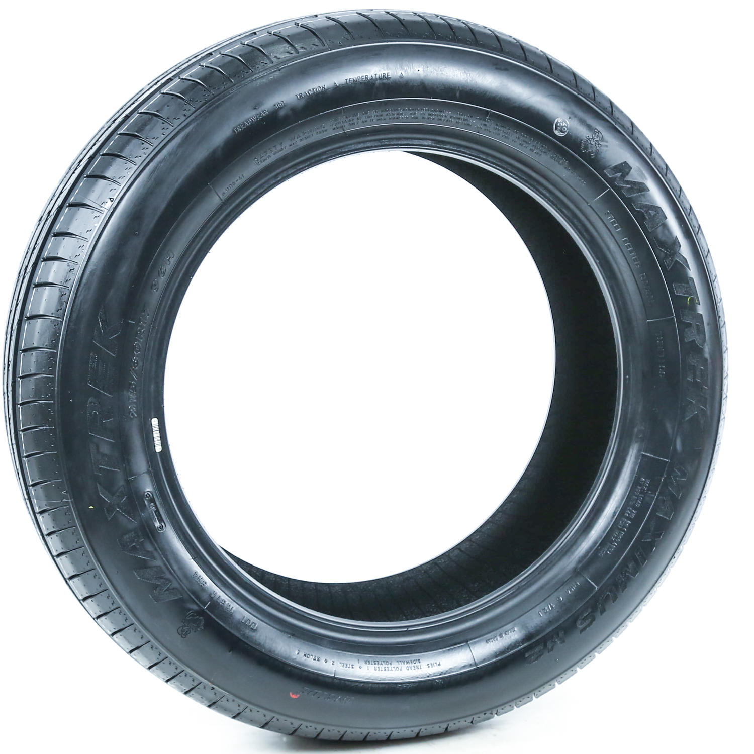 Maxtrek Maximus M2 Performance Tire, 215/60R17 96H AS A/S