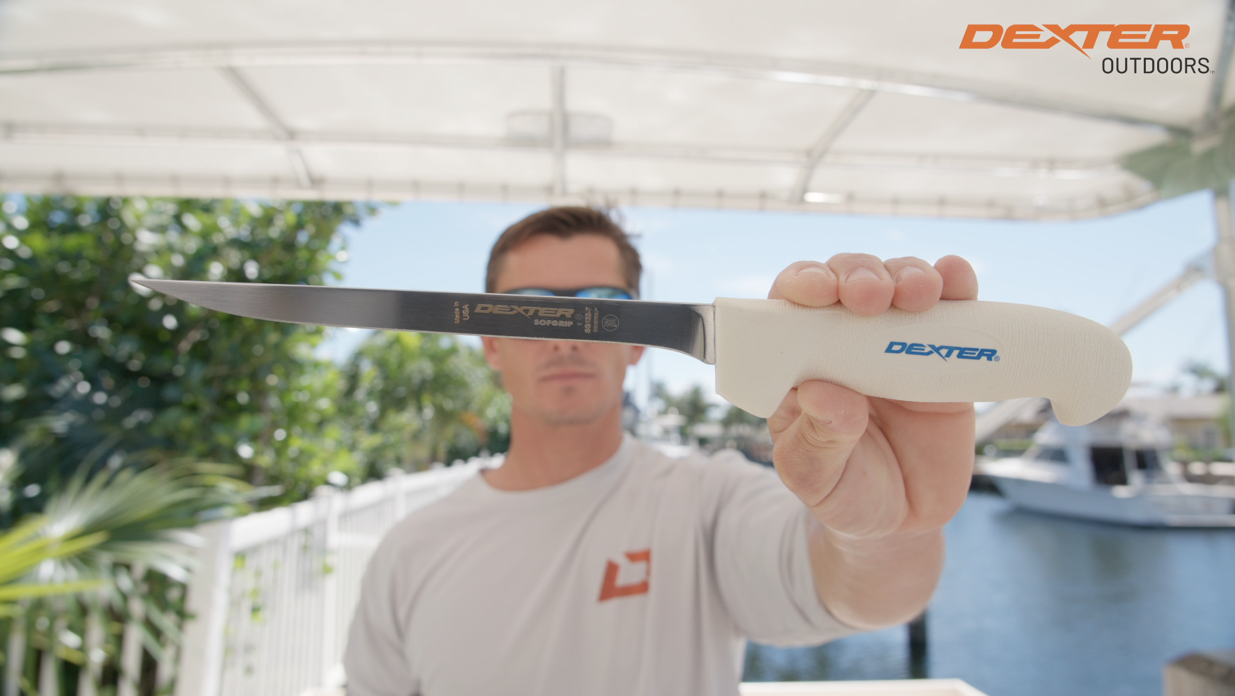 thumbnail video image 2 of Dexter 7" Flexible Narrow Fillet Knife w/ Edge Guard, 2 of 10