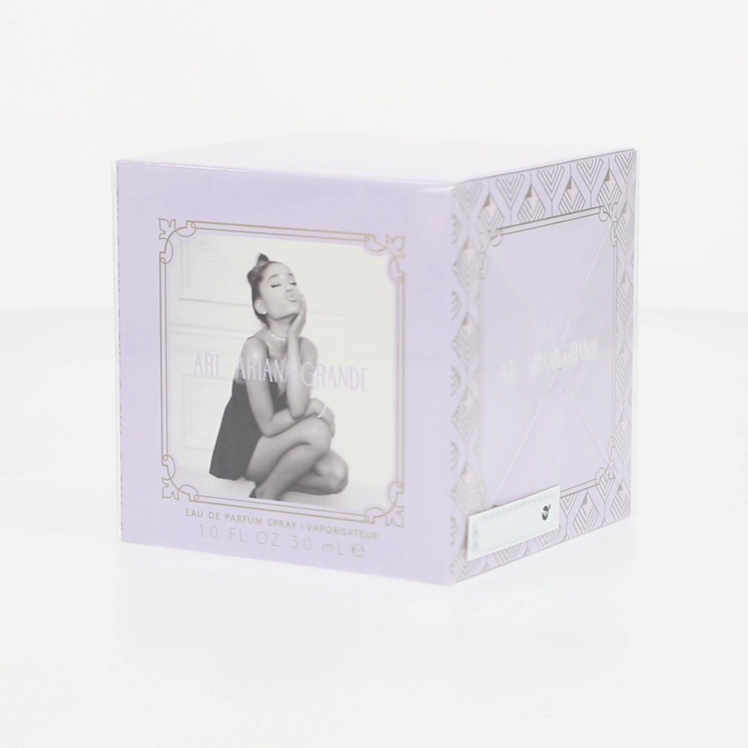 Ariana Grande Ari 1.0 oz Eau de Parfum Spray with Fruity and