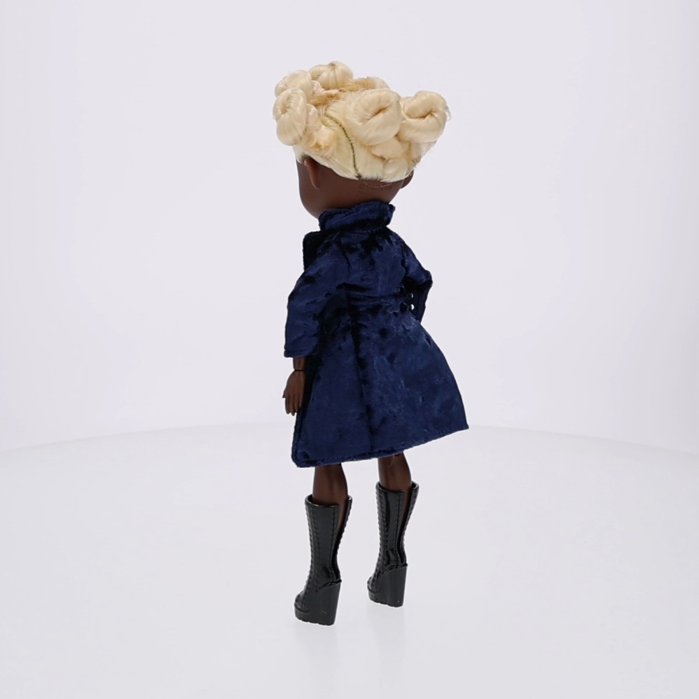 Fresh Beats 5-inch Loxx Rock Star Fashion Doll - Walmart.com