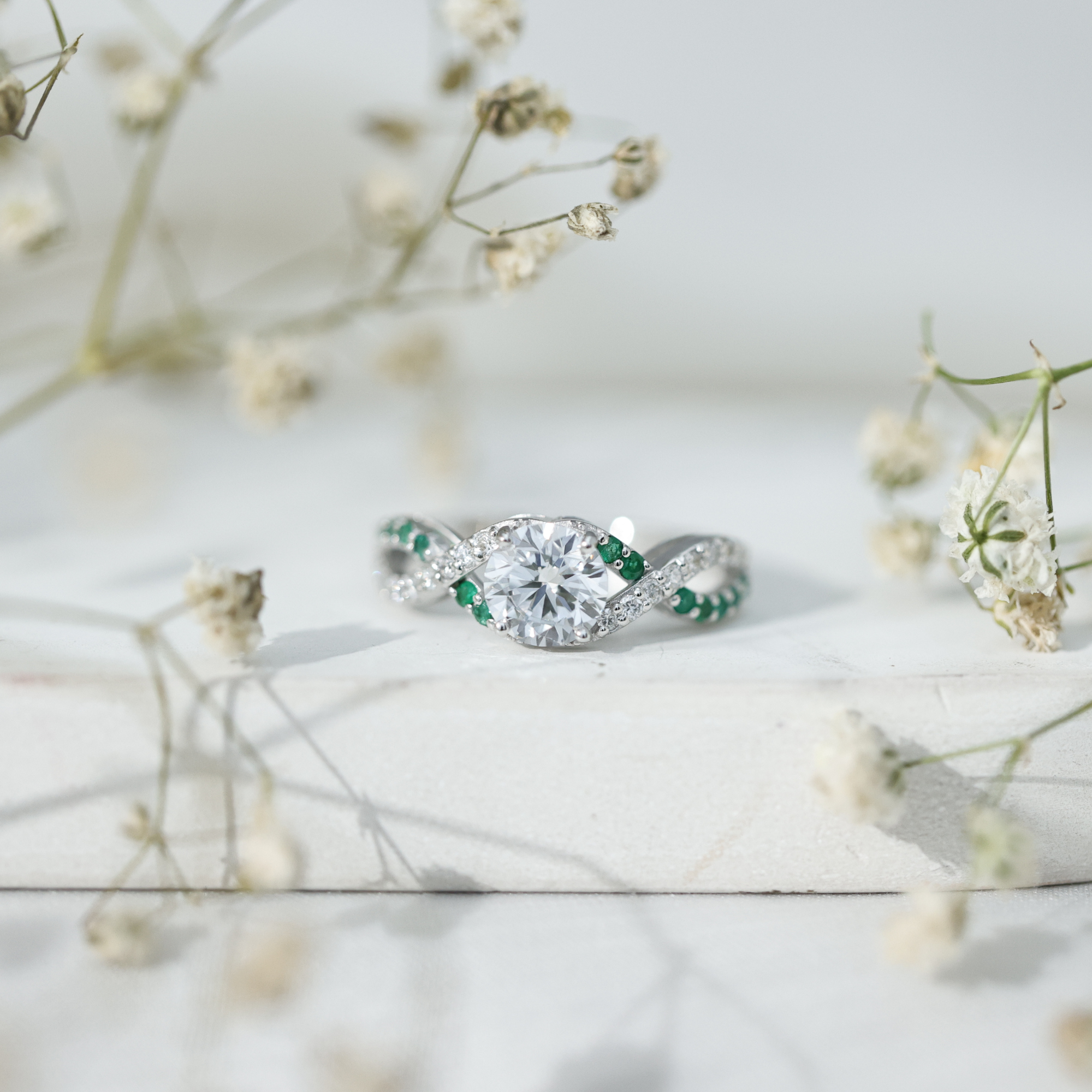 thumbnail video image 2 of Rosec Jewels Lab Diamond Engagement Ring with Real Emerald - Designer Ring (Authentically Certified), 14K White Gold, US 5.00, 2 of 9