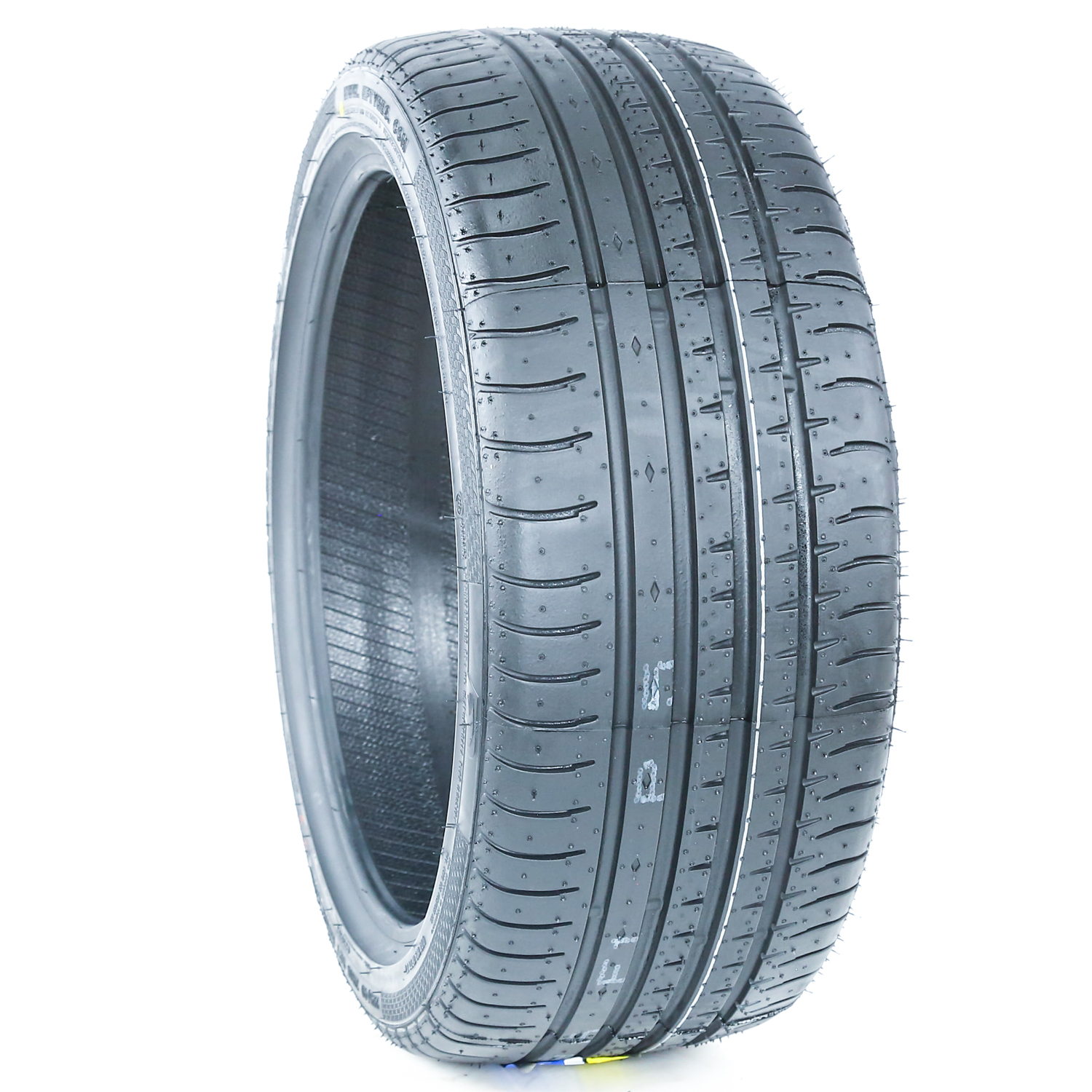 4 Tires Accelera X-Grip 225/40R18 92V XL Winter Snow