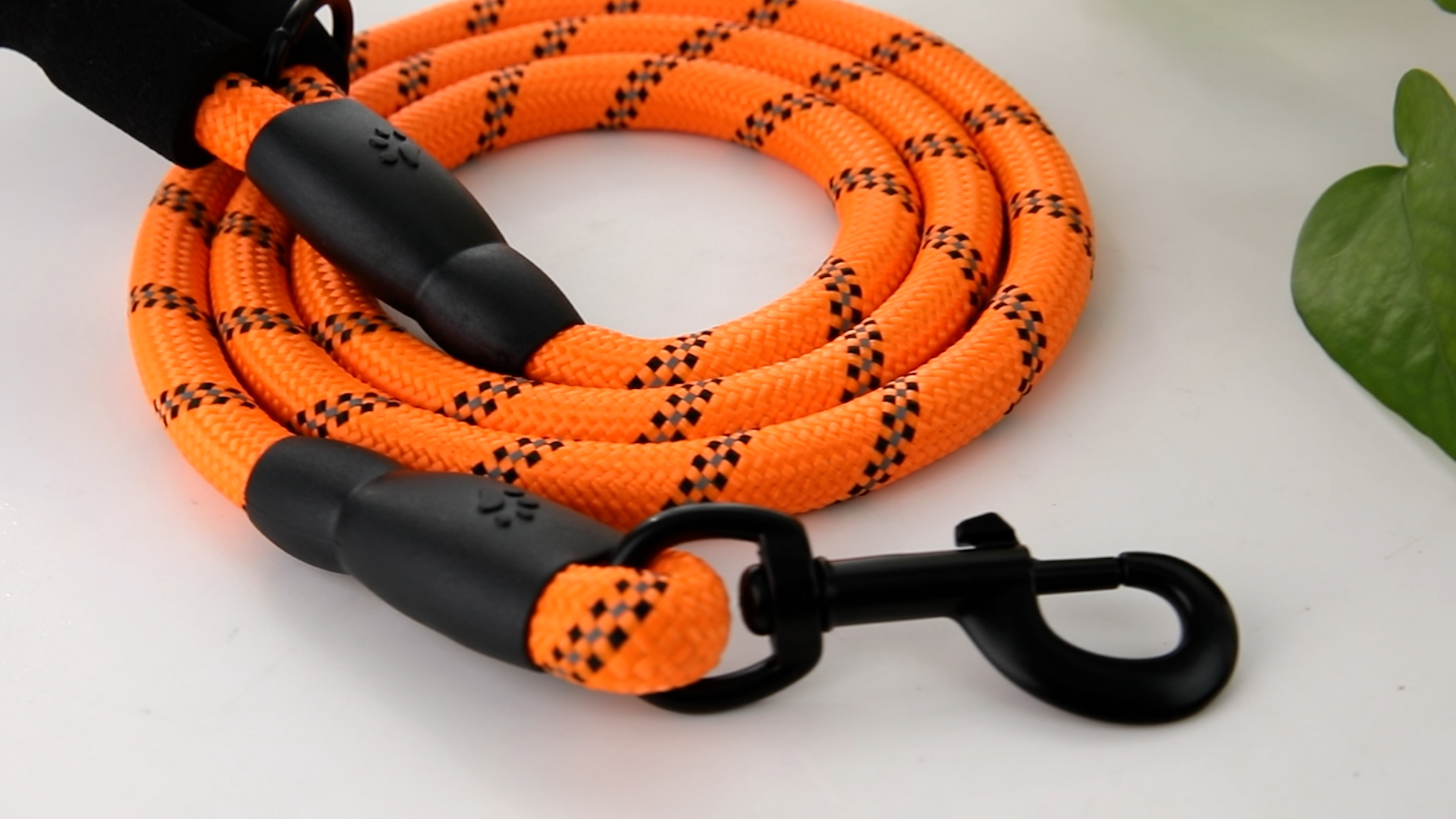 thumbnail video image 2 of BARKBAY Dog Leashes for Large Dogs Heavy Duty Dog Leash 2 Pack 5 FT with Comfortable Padded Handle Highly Reflective Threads for Medium Large Dogs Walking Training Running (5FT-1/2,Blue+Black), 2 of 9