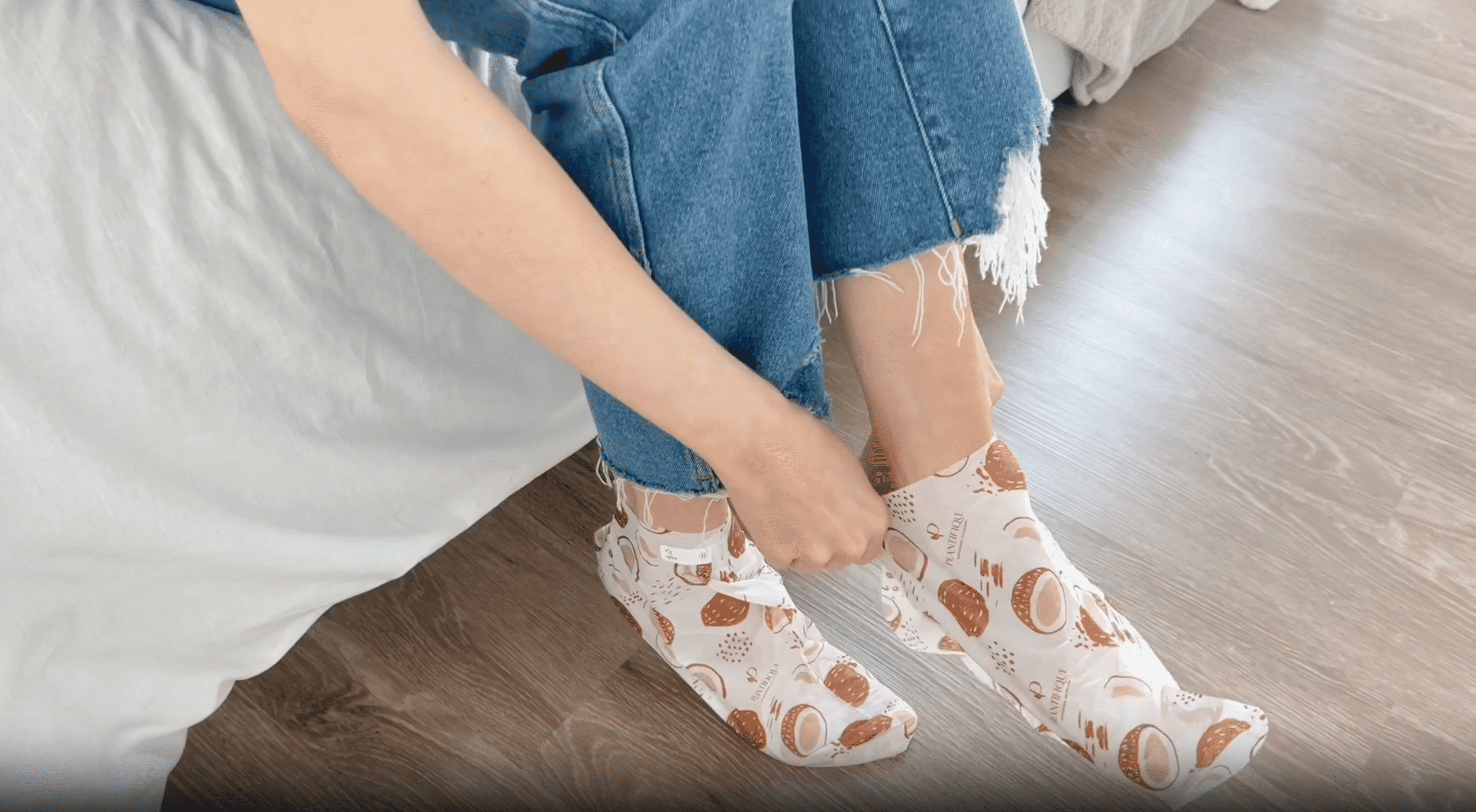 thumbnail video image 2 of Plantifique Korean Hydrating Foot Mask Socks for Dry & Cracked Feet, 4 Pairs, 2 of 8