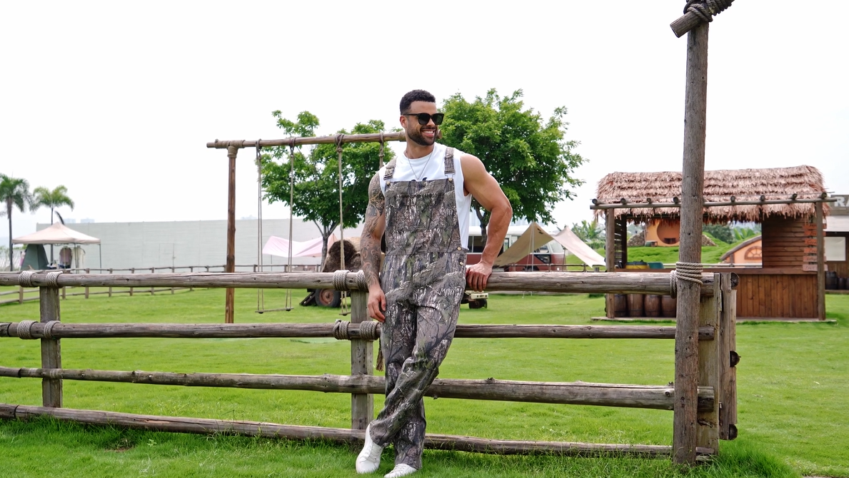 thumbnail video image 2 of Camo Overalls for Men Work Utility Coveralls Bibs Romper Jumpsuit with Zipper Fly(Branch Camouflage,L), 2 of 8