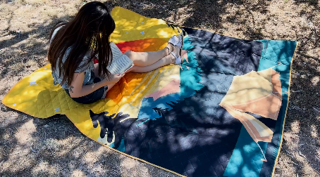 thumbnail video image 2 of Tirrinia Waterproof Picnic Blanket with Sherpa Lining, Windproof Triple Layers Warm Comfy Foldable for Camping Stadium, Beach, Picnic, Grass, Concerts, Car, Dog, 70“X 80", 2 of 8