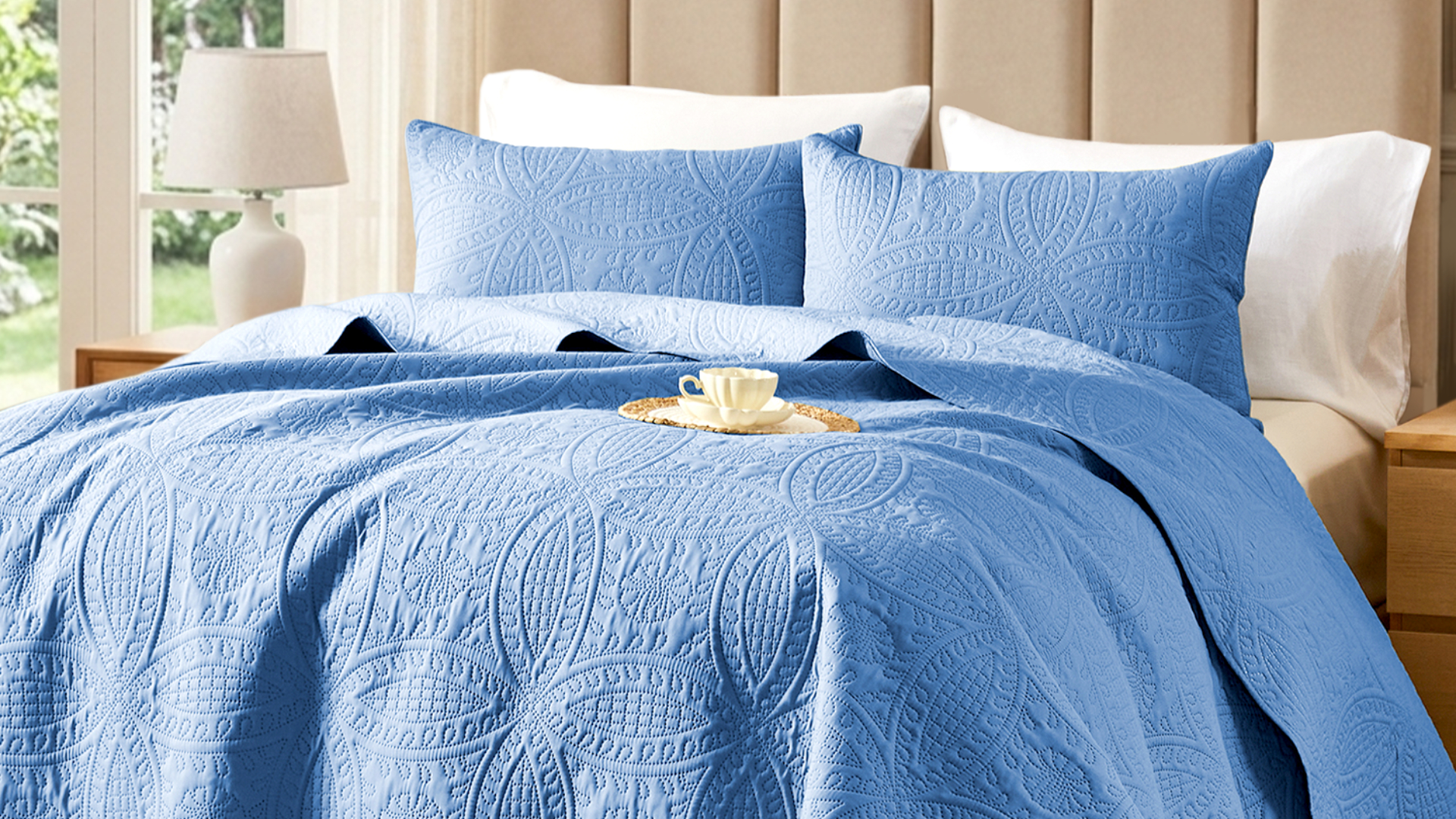 thumbnail video image 2 of Flymme Sage Green Bedspread for King Size Beds,Lightweight Quilt Bedding Sets Soft Coverlet Modern Blanket Thin Comforter Bed Cover for All Season, 2 of 8